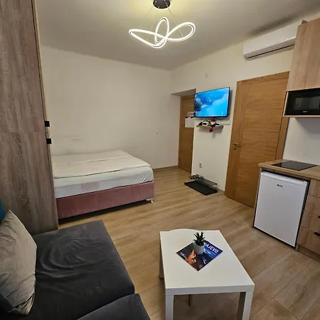 Divna Apartment